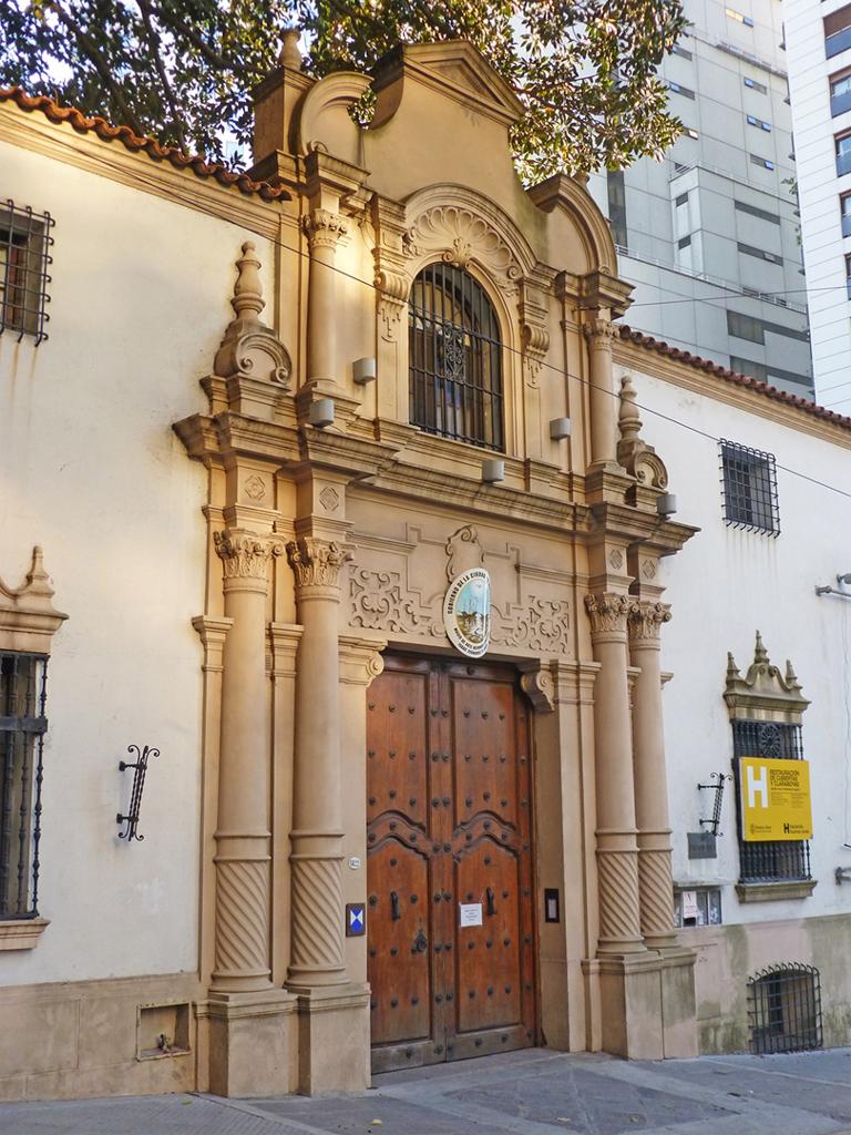 Exterior wall and street entrance, Museo Isaac Fernández Blanco, by Martín Noel, 1922.