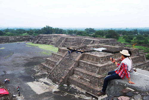 Teotihuacan selfie