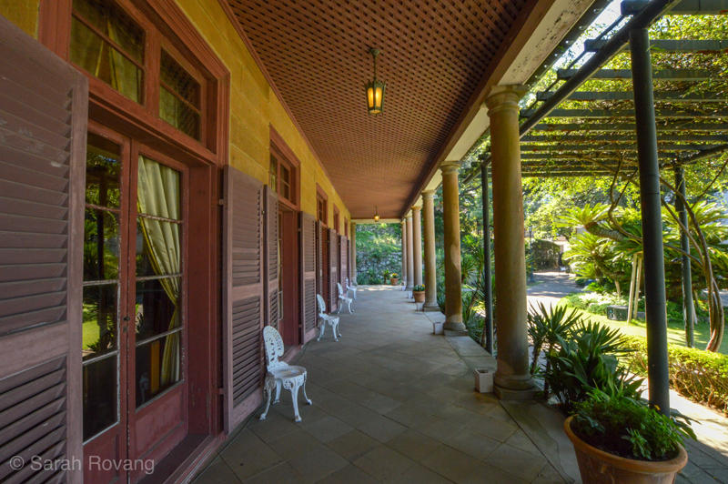 08AltHousePorch 08AltHousePorch