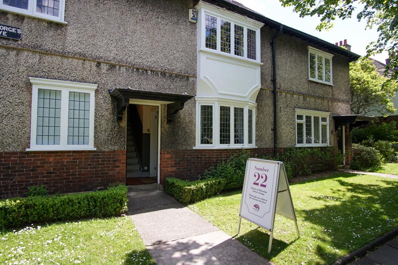 38No22Exterior