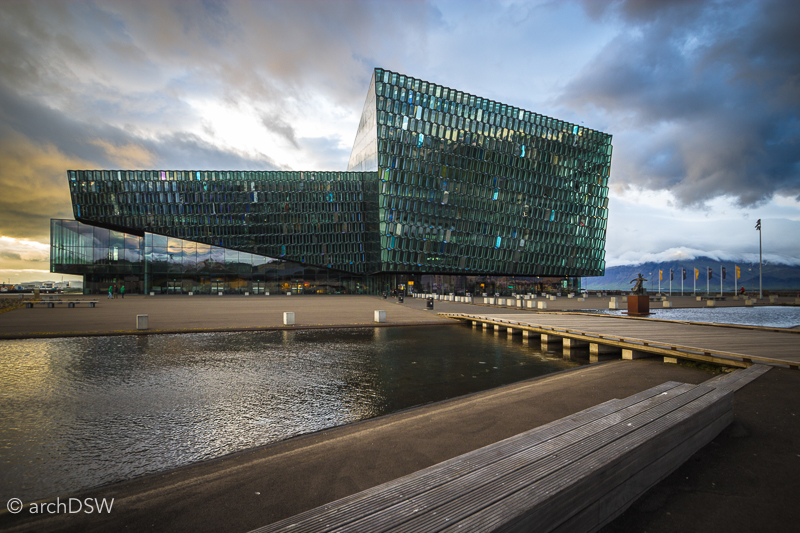 71_Harpa-1