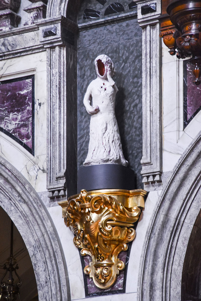 Berlin Cathedral sculpture