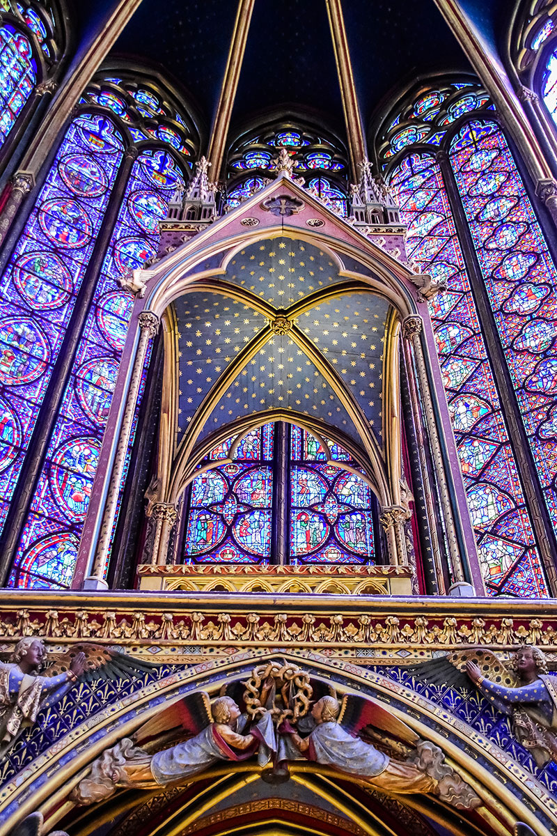 Awe-chitecture and Ornamentation of Gothic Cathedrals