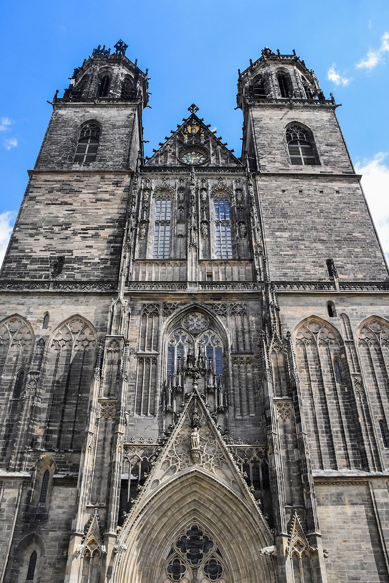 Medieval Masons and Gothic Cathedrals
