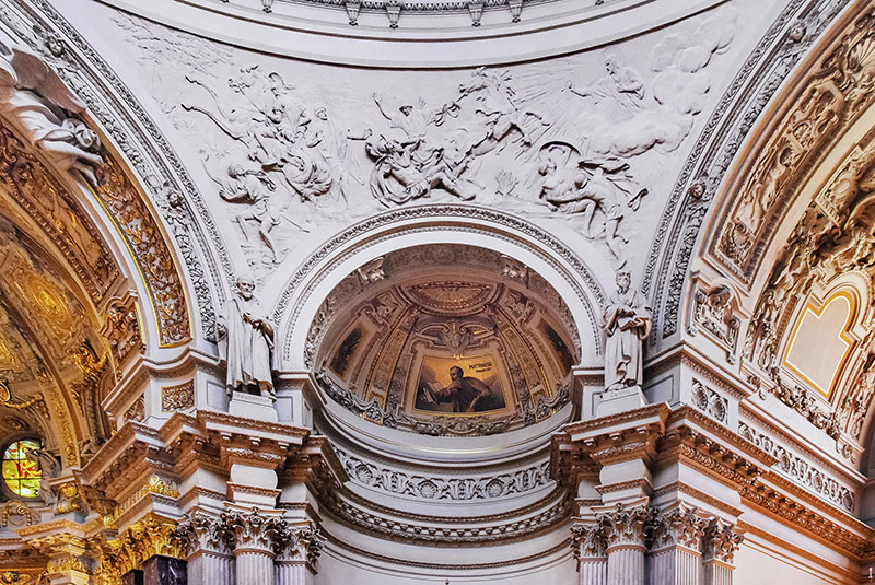 Fig.-23 Berlin Cathedral niche