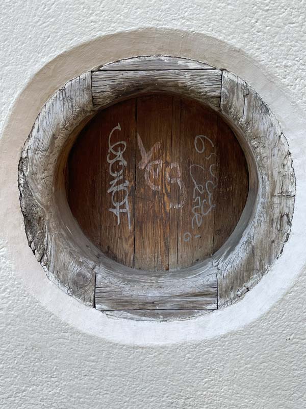 Figure 11 Founding wheel with graffiti