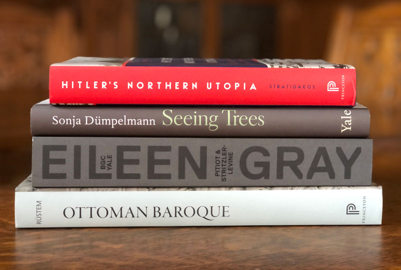stacked_books_800x540