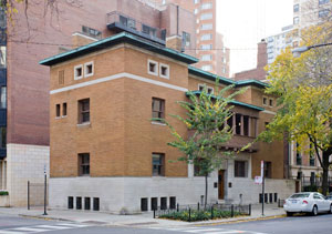 exterior of Charnley-Persky House