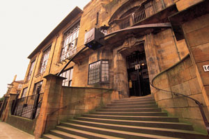 Glasgow-School-of-Art-main-entrance-(VisitScotland---Paul-Tomkins)