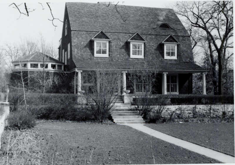black and white photo of Bagley House exterior
