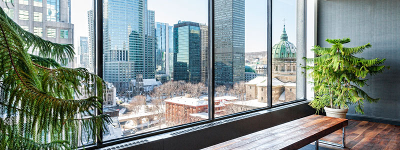 view of city from Hôtel Bonaventure Montréal