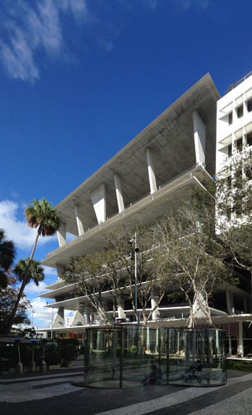 10 1111 Lincoln Rd Parking Garage