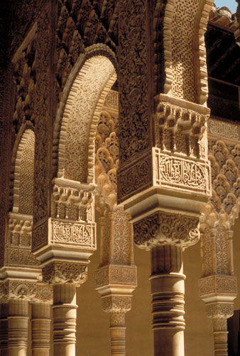 7-Alhambra-arcade-ISP036