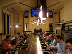 Farewell-dinner-on-SAH-Study-Tour-to-Japan-2007---Virginia-Jansen-300px
