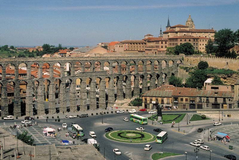 aqueduct with street scene