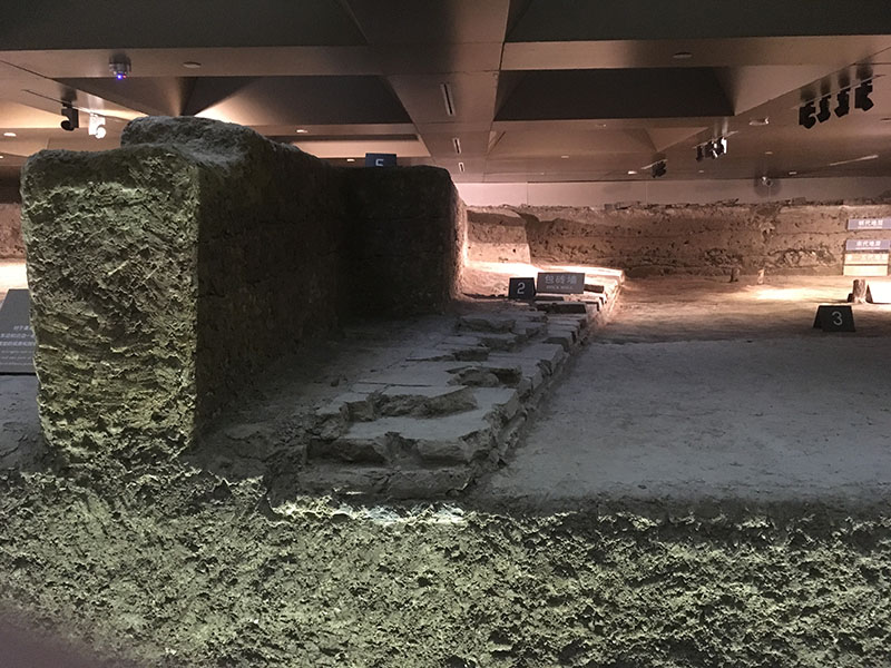 48. OldcitywallOrientalMus. 48. OldcitywallOrientalMus.
