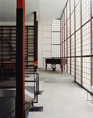 The interior of the Maison de Verre