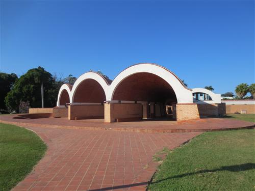 Entryway to the School of Plastic Arts at the Escuelas Nacionales de Arte