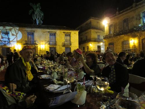 SAH Study Tour participants ring in the New Year